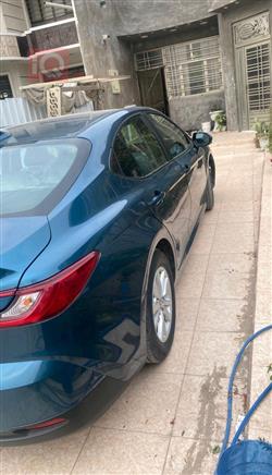 تۆیۆتا کامری